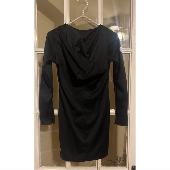 Skelton Hoodie - Picture 3 of 4